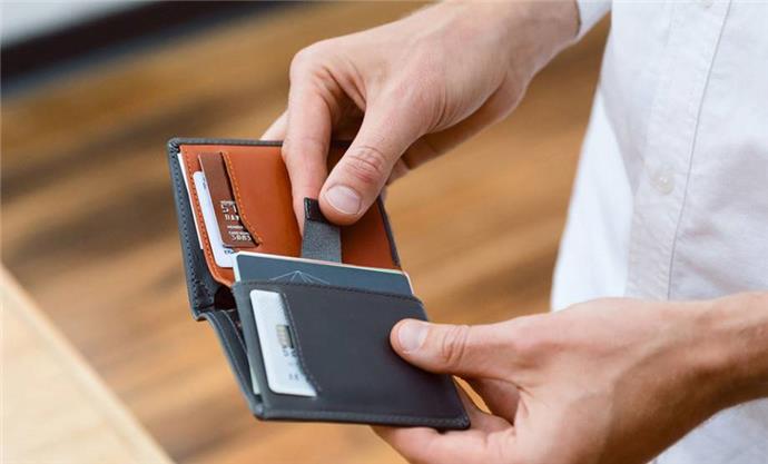 How much should you pay to buy a genuine leather mens wallet